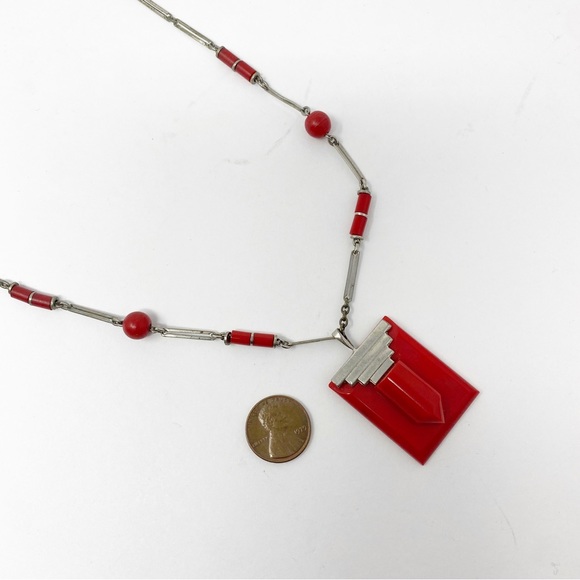 698 Vintage 1930s Jakob Bengel Necklace Chrome Links and red Bakelite Beads - Picture 3 of 9